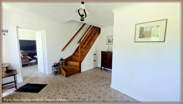 Maison à vendre 6 pièces VARAIZE (17) 4 chambres sur 1500m² de jardin clos avec garage