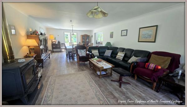 Maison à vendre 6 pièces VARAIZE (17) 4 chambres sur 1500m² de jardin clos avec garage