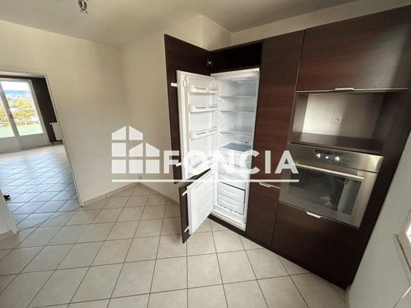 Location Appartement 3 pièces 54.66 m² - 24 RUE DU DOCTEUR L'HERMIER Livron-sur-drome 26250