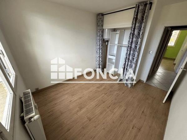 Location Appartement 3 pièces 54.66 m² - 24 RUE DU DOCTEUR L'HERMIER Livron-sur-drome 26250