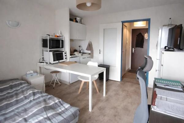 3778LP - Vente Studio ANGERS