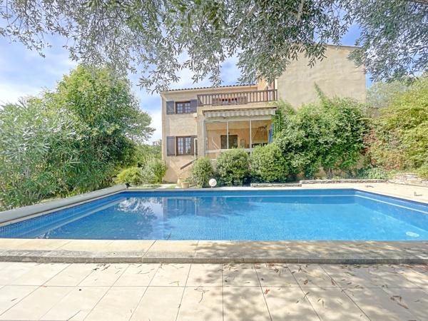 Maison
         8 pièces
        - 159 m² 369 000 € *