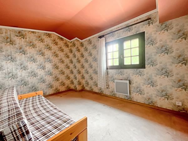 Maison
         8 pièces
        - 159 m² 369 000 € *