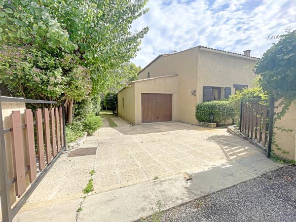Maison
         8 pièces
        - 159 m² 369 000 € *