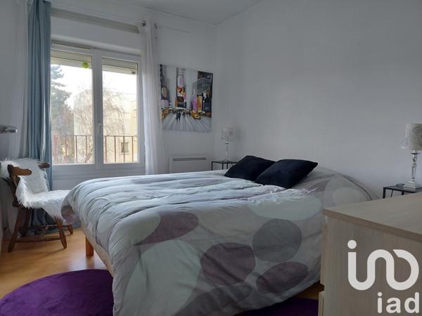 Appartement 4 pièces de 80 m² à Saint-Mammès (77670)