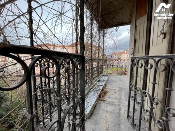 Au centre de Saint Chamond appartement avec jardin