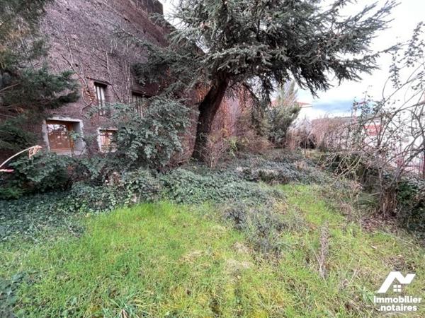 Au centre de Saint Chamond appartement avec jardin