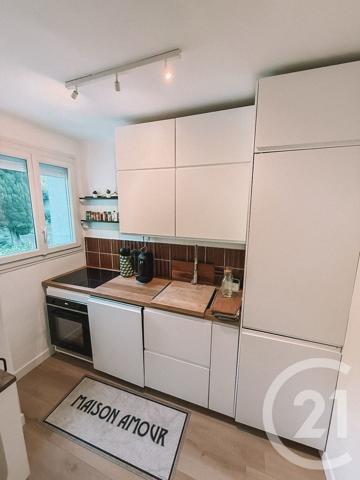 Appartement T2 à vendre  2 pièces - 48,75 m 2   MARSEILLE  - 13009