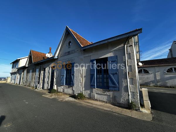 Vente Maison67 m² - 4 Pièces - RONCE LES BAINS (17390)