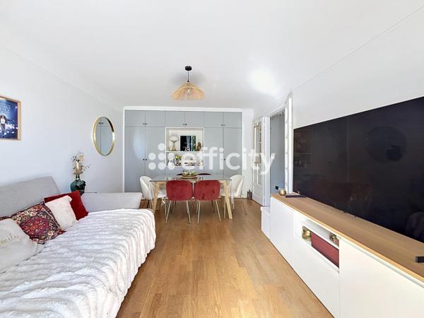 Appartement
         3 pièces
        - 64 m² 219 000 € *