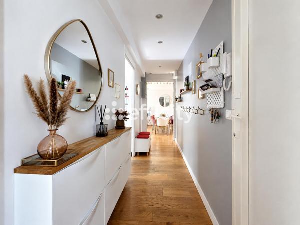 Appartement
         3 pièces
        - 64 m² 219 000 € *
