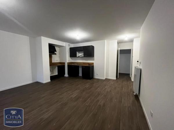 Appartement à louer 4 pièces 80.58m² Orléans (45000)