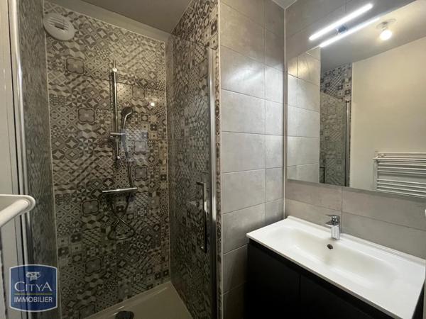 Appartement à louer 4 pièces 80.58m² Orléans (45000)