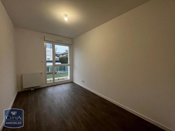 Appartement à louer 4 pièces 80.58m² Orléans (45000)