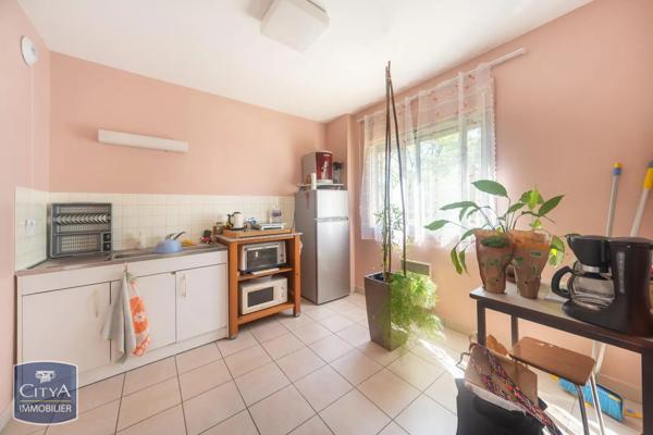 Appartement à vendre 2 pièces 48m² Bourg-en-Bresse (01000)
