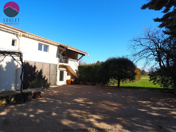 Pernes-les-Fontaines (84210) Magnifique propriété avec 3 gîtes