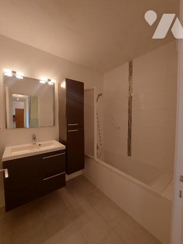 APPARTEMENT 96 M² AVEC GARAGE 