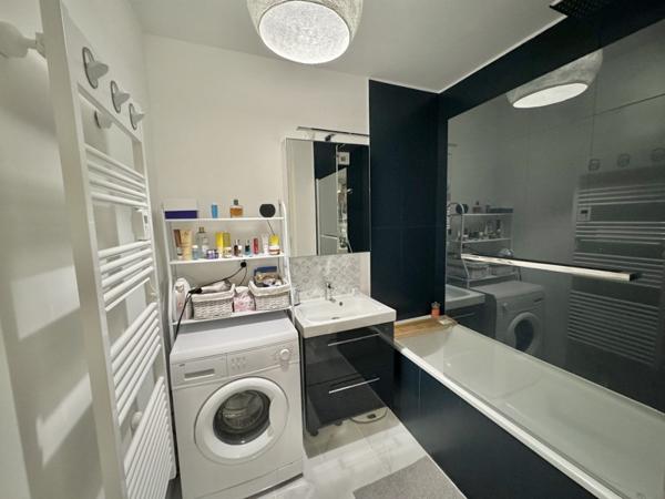 Appartement à louer 700 € CC Couëron 2 p 51 m² DPE C