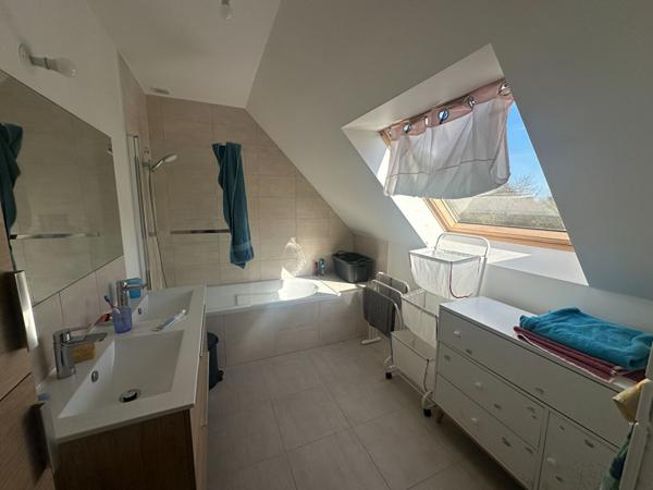 Maison familiale aux prestations actuelles - Nozay