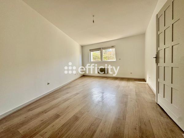 Maison 5 pièces - 178 m² Exclusivité efficity