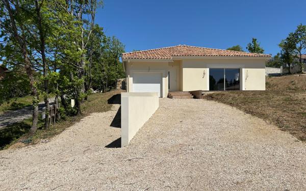 Maison à vendre    4 pièces •  Montbartier