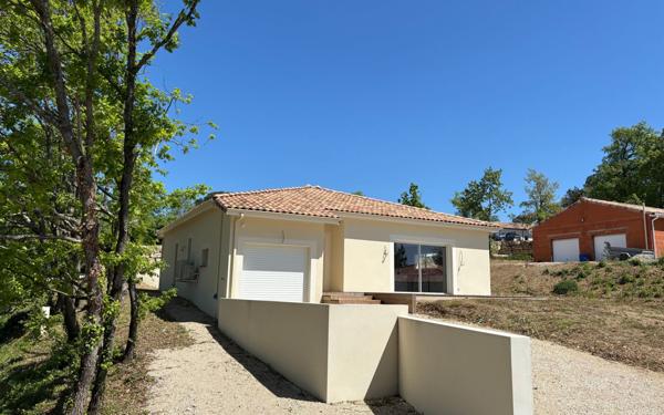 Maison à vendre    4 pièces •  Montbartier