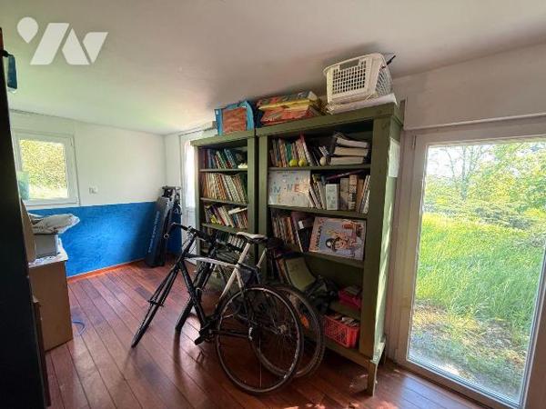 Maison à vendre à Buchères (10800) - Aube (10)

Située sur une vaste parcelle de 3 578 m², ce...