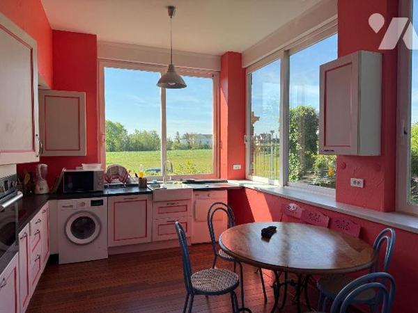 Maison à vendre à Buchères (10800) - Aube (10)

Située sur une vaste parcelle de 3 578 m², ce...
