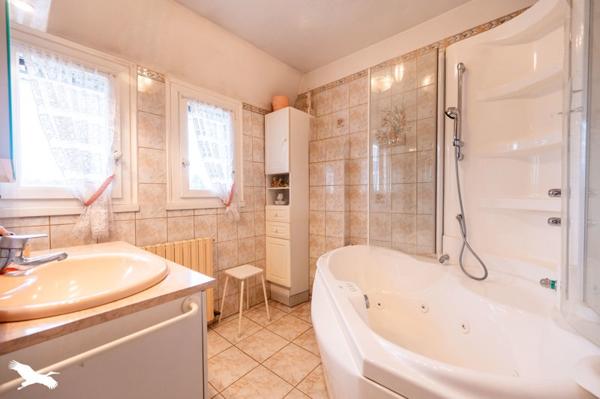 Maison 213 000 € Marmagne 7 p 154 m² DPE E