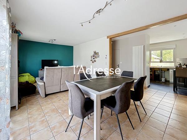 SAINT-AVERTIN - Maison entièrement rénovée de 111m² avec 4 chambres et sous-sol aménagé