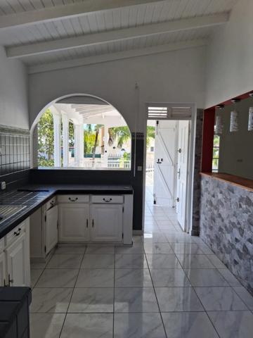 Charmante Villa T4 A Vendre SAINTE ANNE - GUADELOUPE