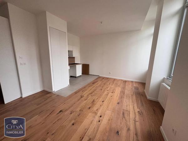 Appartement à louer 2 pièces 53.06m² Chambéry (73000)