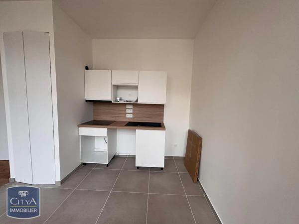 Appartement à louer 2 pièces 53.06m² Chambéry (73000)