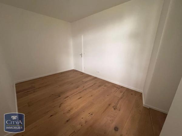 Appartement à louer 2 pièces 53.06m² Chambéry (73000)