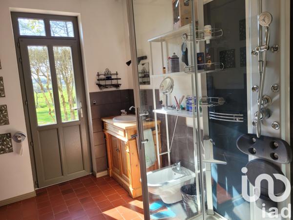 Maison à vendre 6 pièces 159 m² Issy-l'Évêque