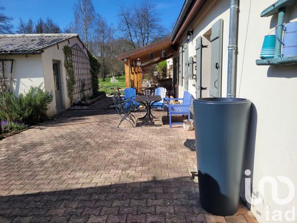 Maison à vendre 6 pièces 159 m² Issy-l'Évêque