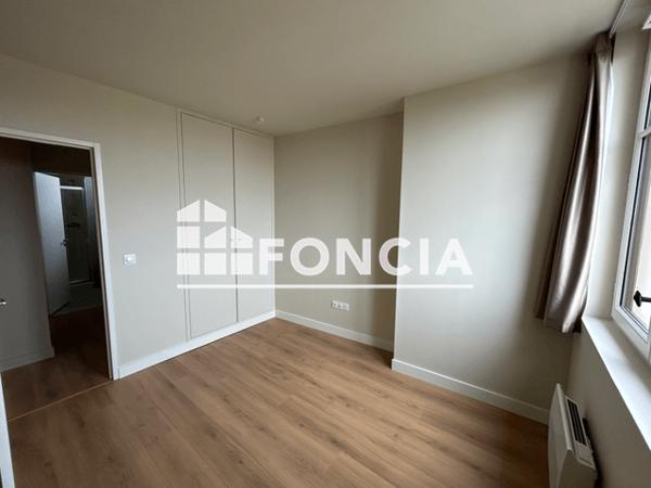 Location Appartement 3 pièces 67.8 m² - 3 RUE DU CHAT Angouleme 16000