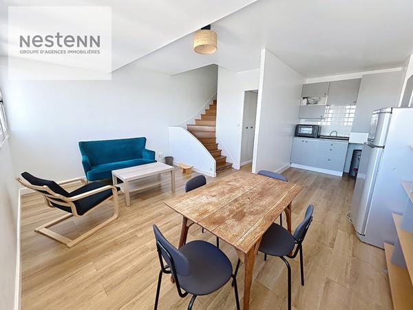 DUPLEX HYPER-CENTRE / 43 m² / PARKING / PROCHE COMMERCES
