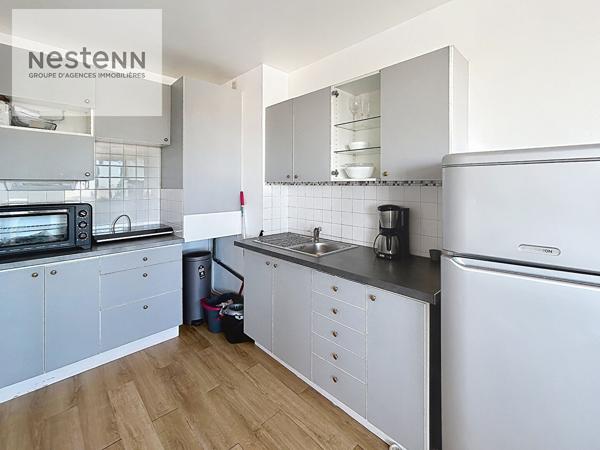 DUPLEX HYPER-CENTRE / 43 m² / PARKING / PROCHE COMMERCES