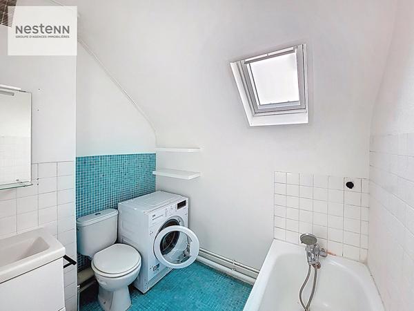 DUPLEX HYPER-CENTRE / 43 m² / PARKING / PROCHE COMMERCES