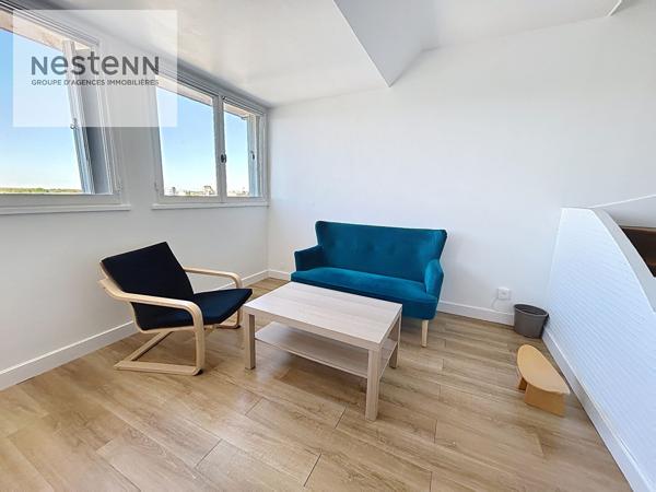 DUPLEX HYPER-CENTRE / 43 m² / PARKING / PROCHE COMMERCES