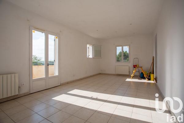 Maison 4 pièces de 83 m² à Estézargues (30390)
