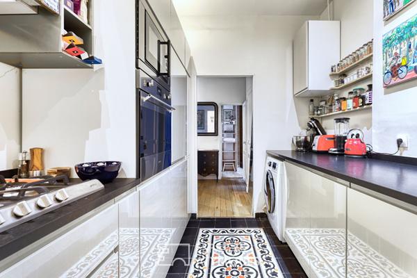 Typique appartement de caractère à Montorgueil – Etienne Marcel