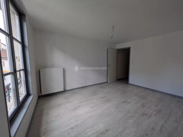 Vente Immeuble 7 pièces 180 m2 à Neufchâteau