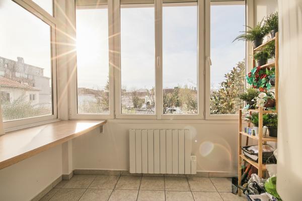 Bacalan, T3 de 70m² avec garage et jardin partagé proche tramway