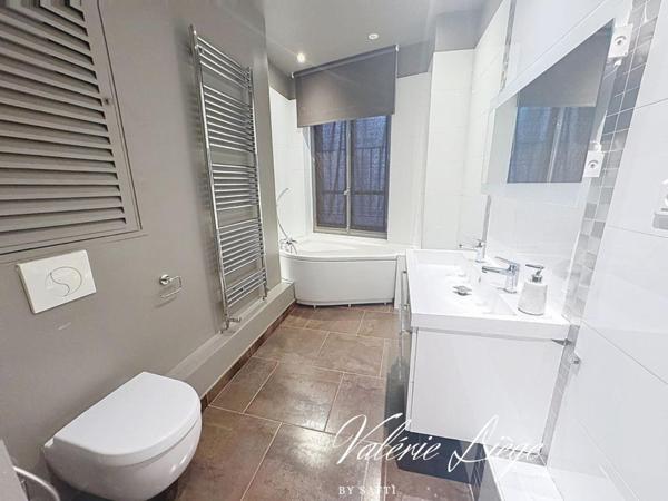 Appartement de caractère au cœur du 8 -ème arrondissement