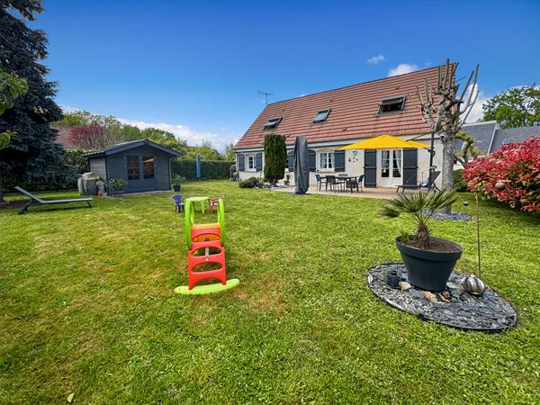 Maison 8 pièces à Vaux-le-Pénil - Exclusivité ERA LC2I IMMOBILIER