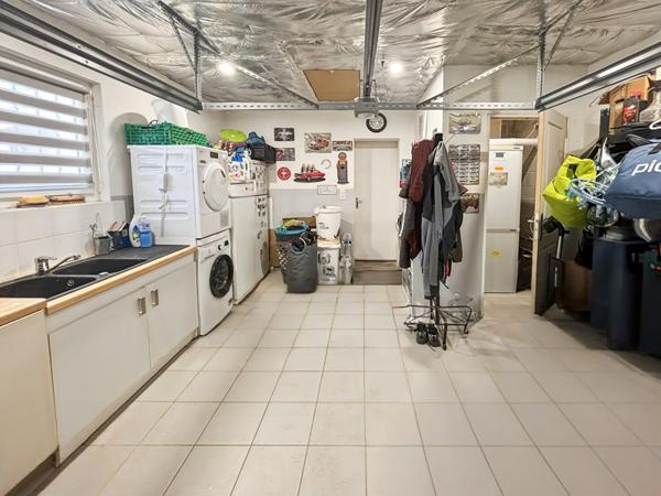 Maison 8 pièces à Vaux-le-Pénil - Exclusivité ERA LC2I IMMOBILIER