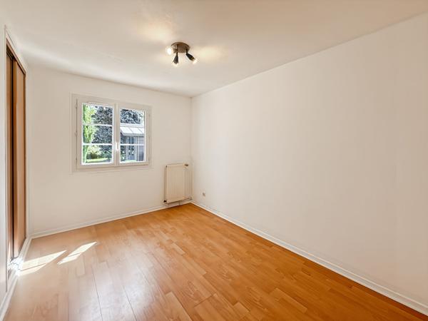 Maison 8 pièces à Vaux-le-Pénil - Exclusivité ERA LC2I IMMOBILIER