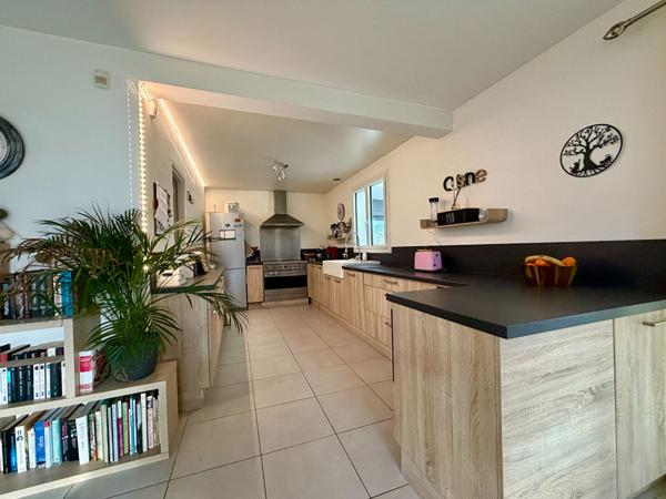 Maison contemporaine 6 pièces à Grosrouvre